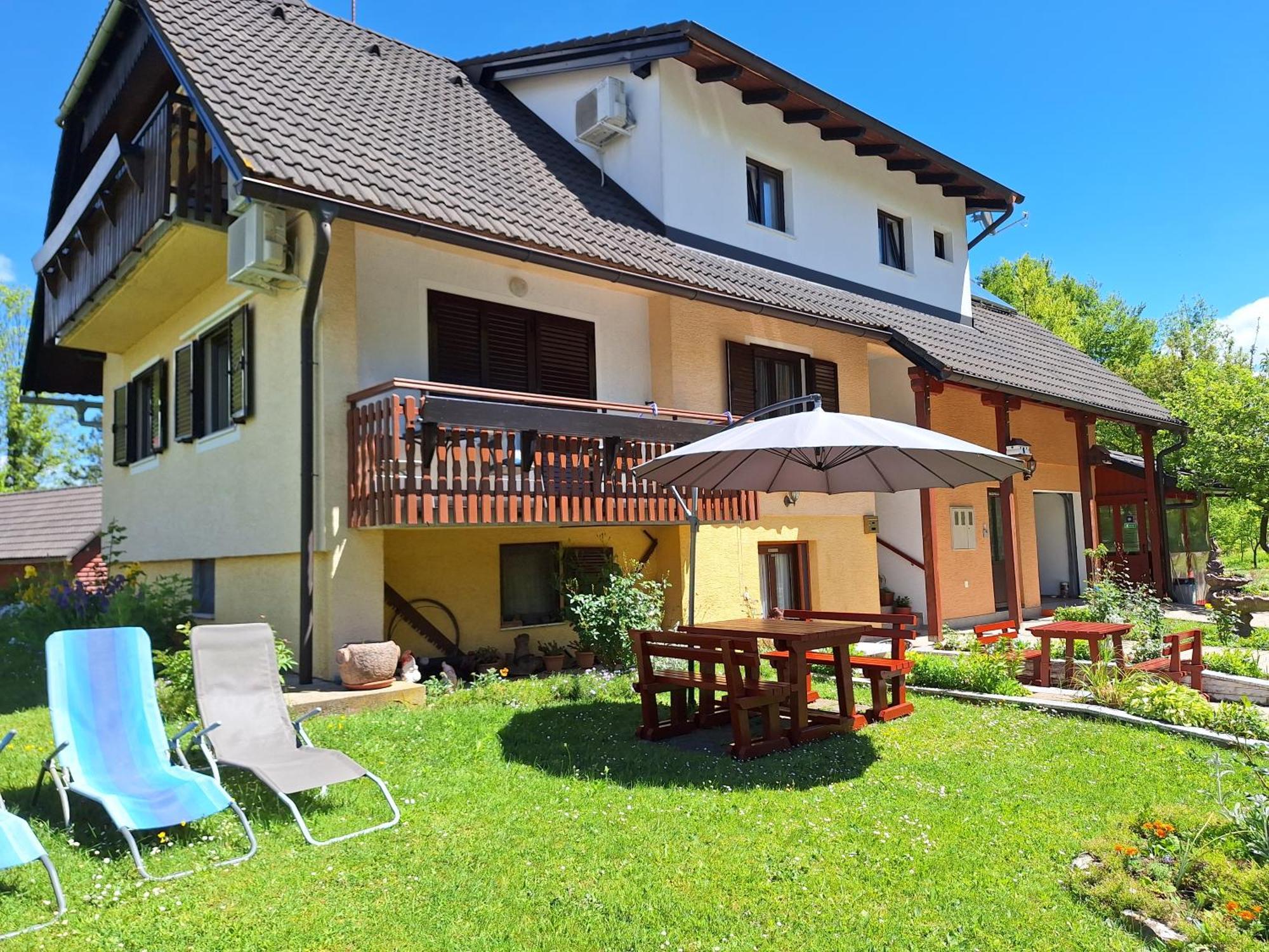 Guesthouse Ana&Ljubo Rastovaca Exterior photo